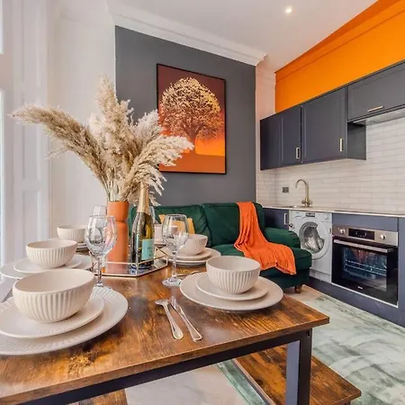 2 Bedroom Flat Next To Brighton Station & Beach I Sleep 8 Exterior photo