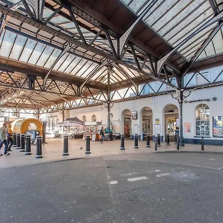 2 Bedroom Flat Next To Brighton Station & Beach I Sleep 8 Exterior photo