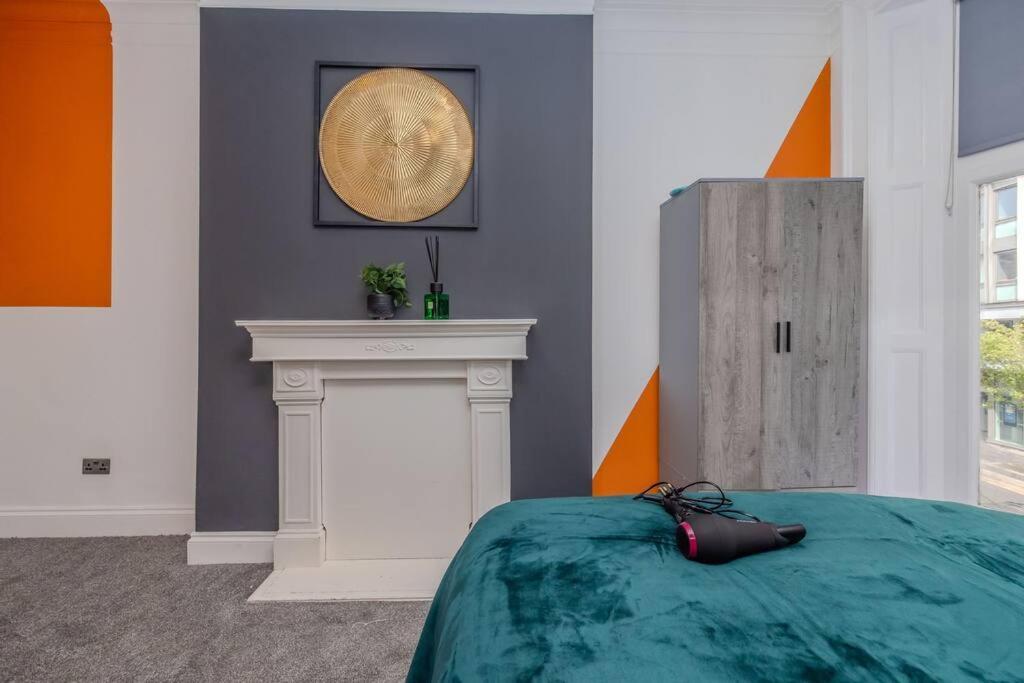 2 Bedroom Flat Next To Station & I Sleep 8 Apartment Brighton
